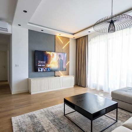 Terra Luxe Residences Sajmiste Bagian luar foto